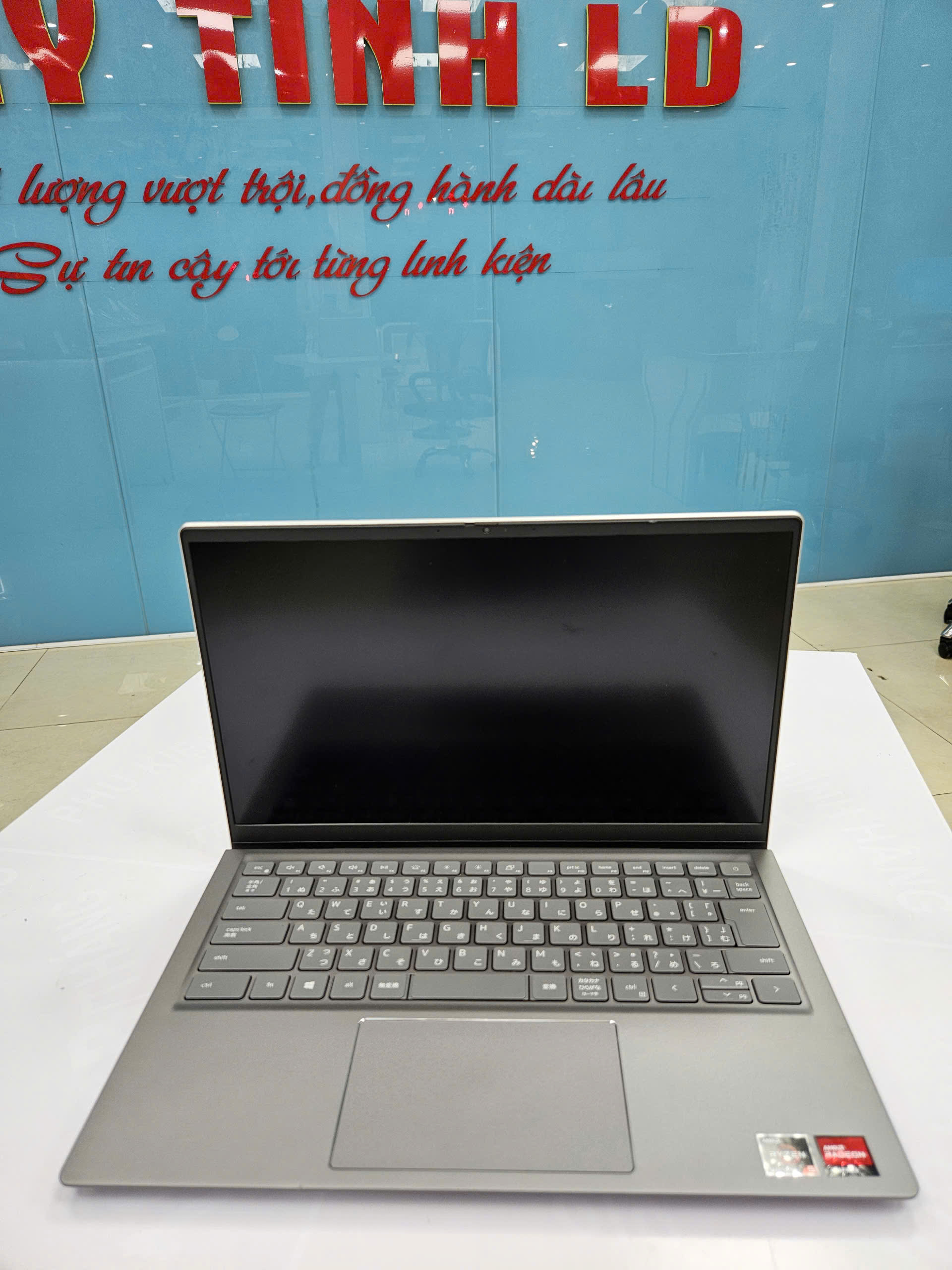 Dell Inspiron 14 5425 | AMD Ryzen R5-5625U | R7-5825U